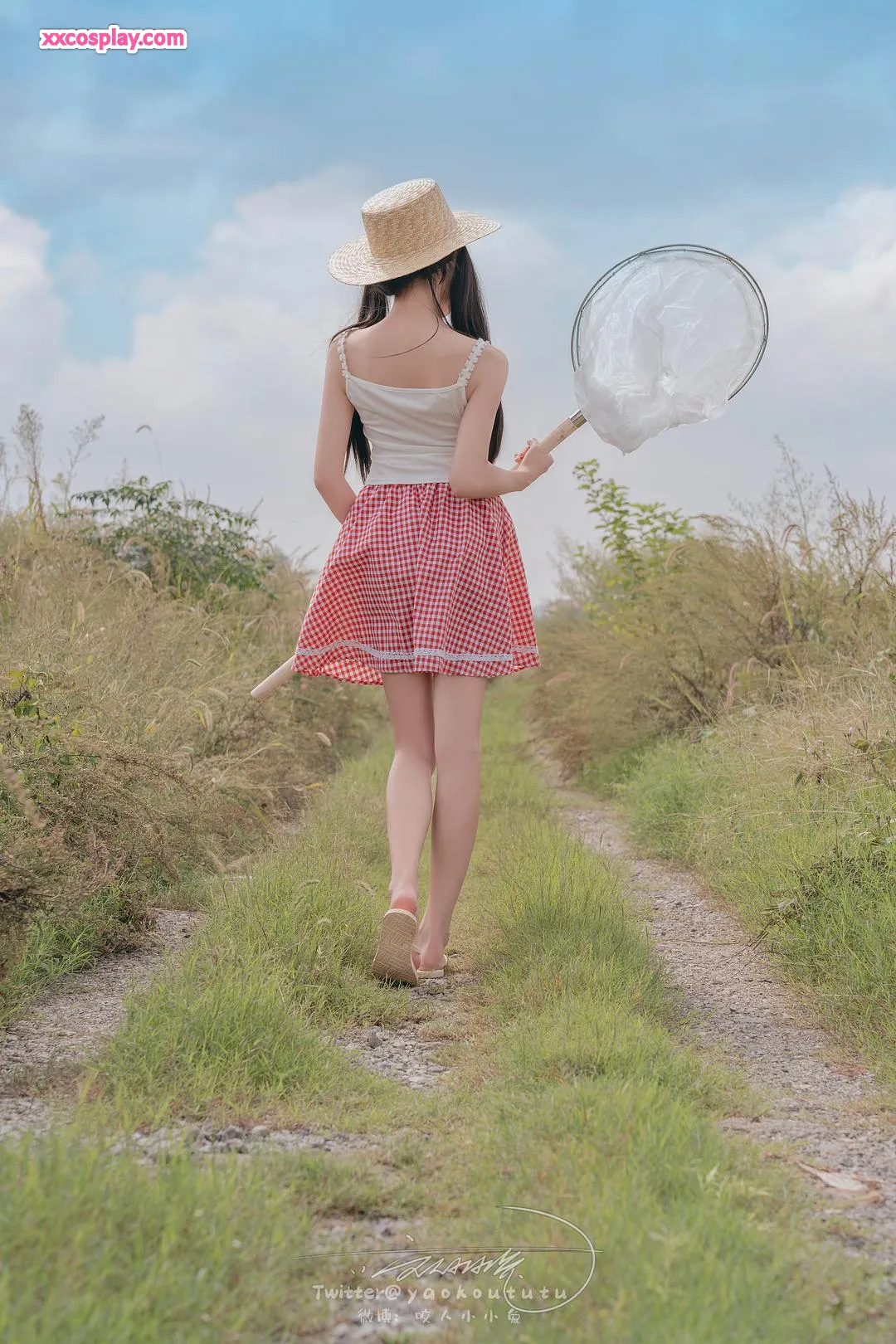 One-Bite Bunny Girl: Rice Fragrance Midsummer Melody